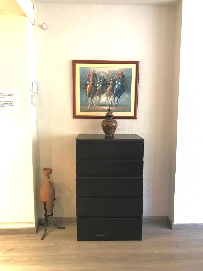 Apartamento Ideal バルセロナ エクステリア 写真